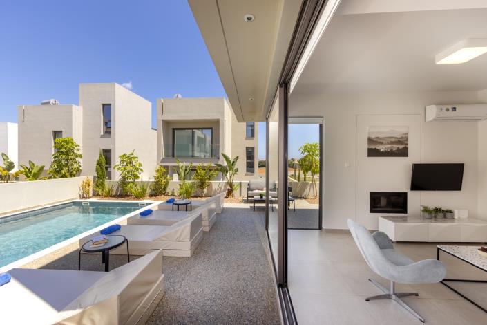 Image No.19-3 Bed Villa for sale