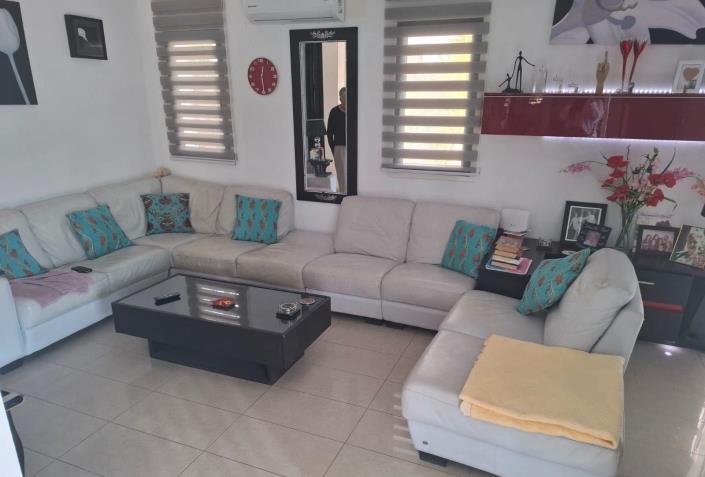 Image No.11-2 Bed Villa for sale