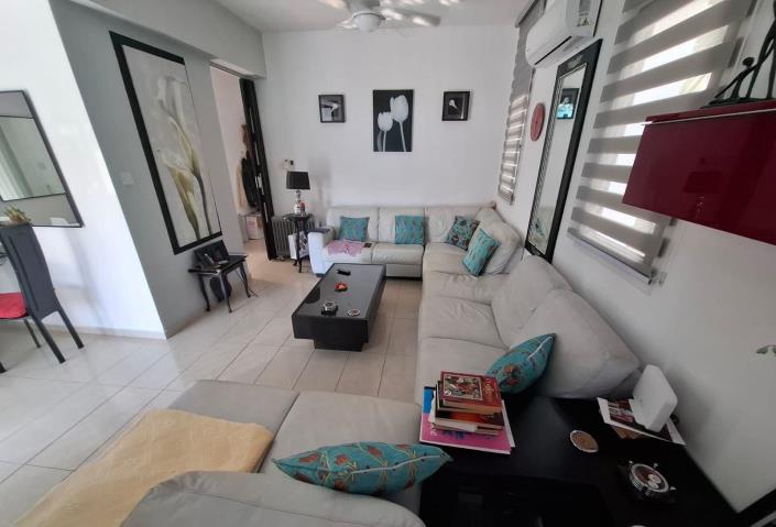 Image No.12-2 Bed Villa for sale