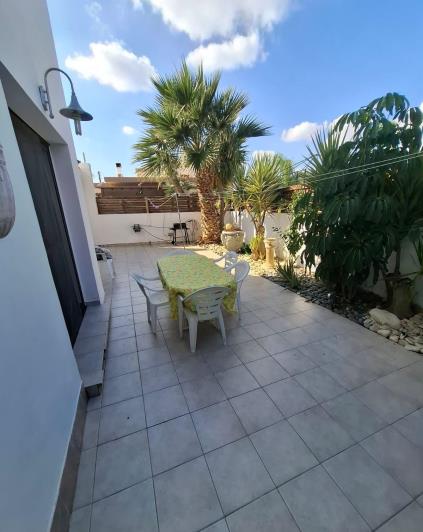 Image No.20-2 Bed Villa for sale