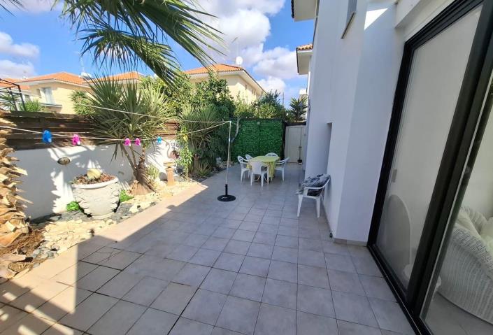 Image No.22-2 Bed Villa for sale