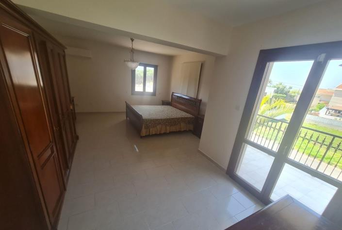 Image No.4-5 Bed Villa for sale