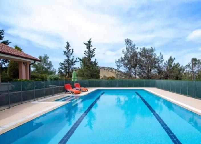 Image No.2-5 Bed Villa for sale