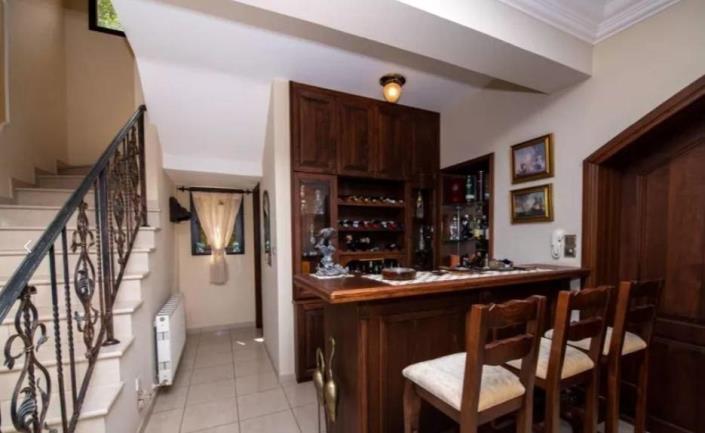 Image No.10-5 Bed Villa for sale