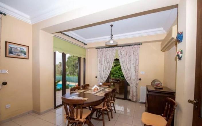 Image No.11-5 Bed Villa for sale