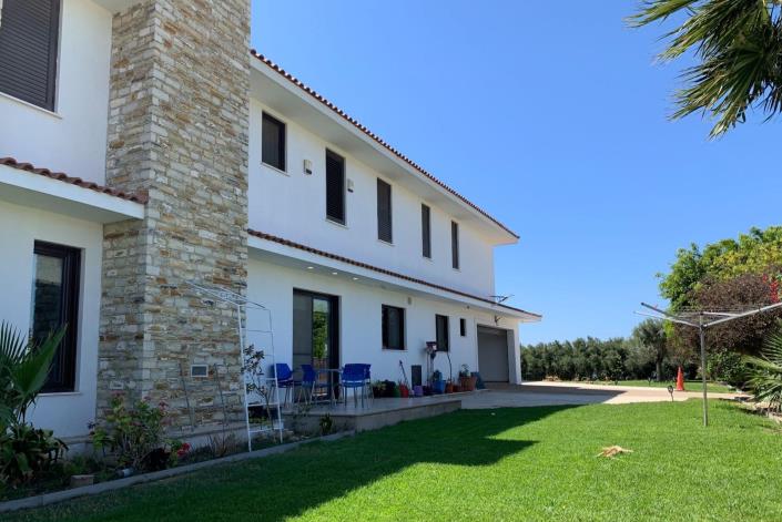 Image No.26-6 Bed Villa for sale