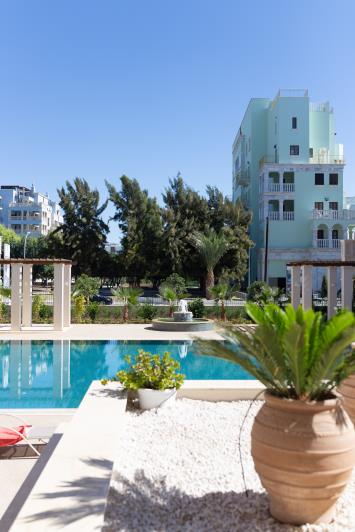 Image No.4-4 Bed Apartment for sale