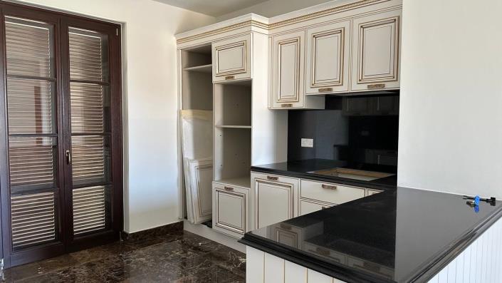 Image No.6-3 Bed Apartment for sale