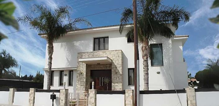 Image No.1-4 Bed Villa for sale