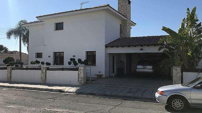 Image No.3-4 Bed Villa for sale