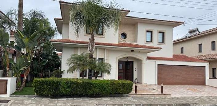 Image No.1-4 Bed Villa for sale