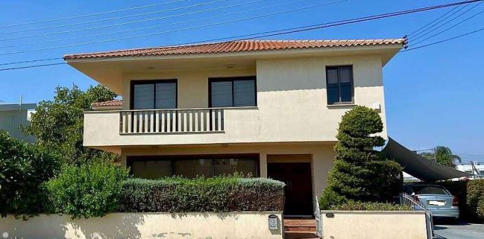 Image No.1-4 Bed Villa for sale