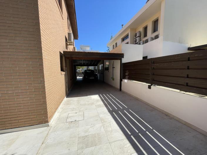 Image No.21-3 Bed Villa for sale