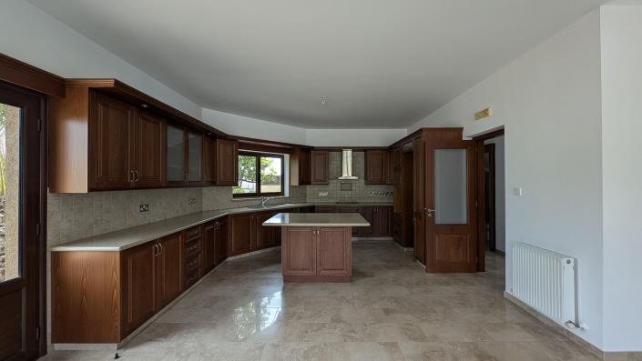 Image No.11-3 Bed Villa for sale