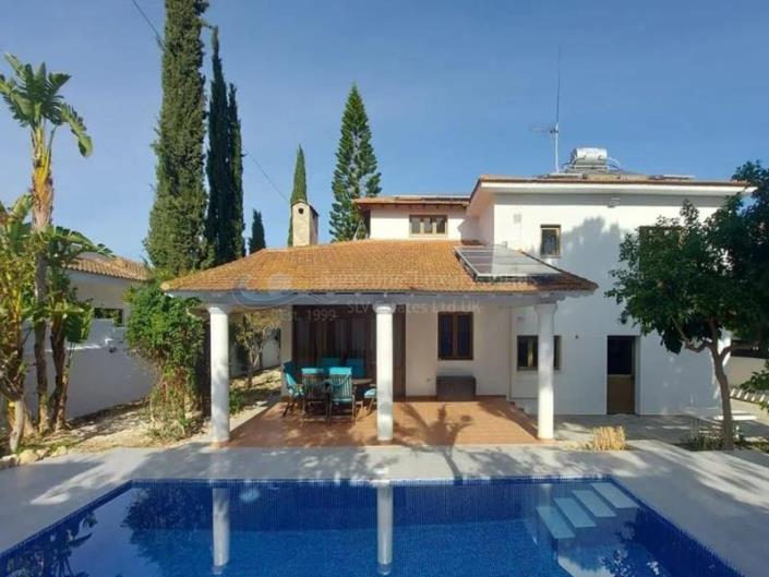 Image No.1-5 Bed Villa for sale