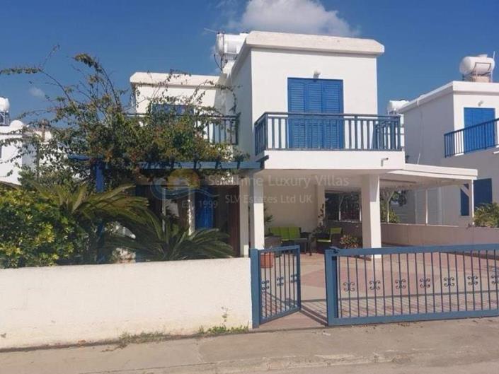 Image No.1-2 Bed Villa for sale