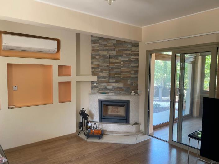 Image No.4-4 Bed Villa for sale