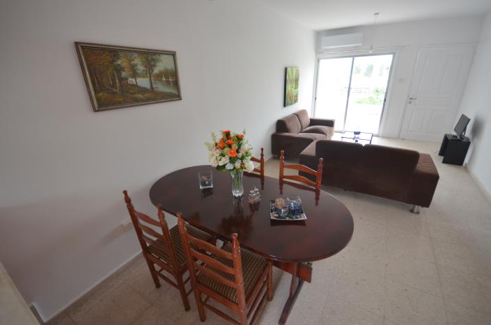 Image No.2-2 Bed Townhouse for sale