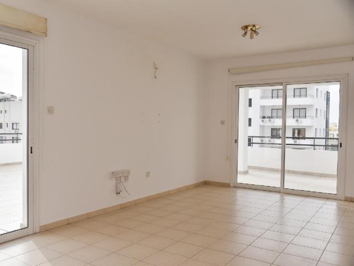 Image No.11-3 Bed Apartment for sale