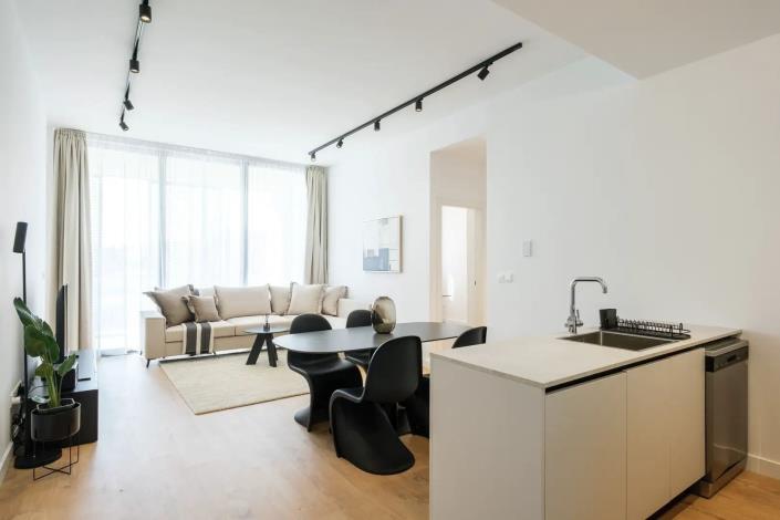 Image No.7-3 Bed Apartment for sale