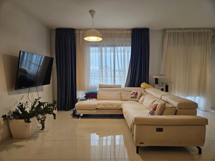 Image No.10-3 Bed Penthouse for sale