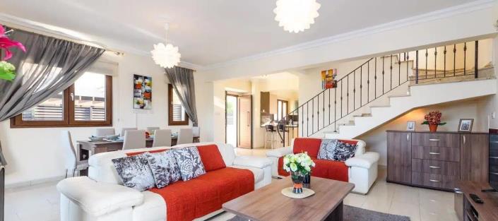 Image No.3-4 Bed Villa for sale