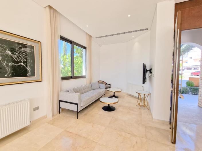 Image No.5-3 Bed Villa for sale