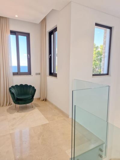 Image No.21-3 Bed Villa for sale