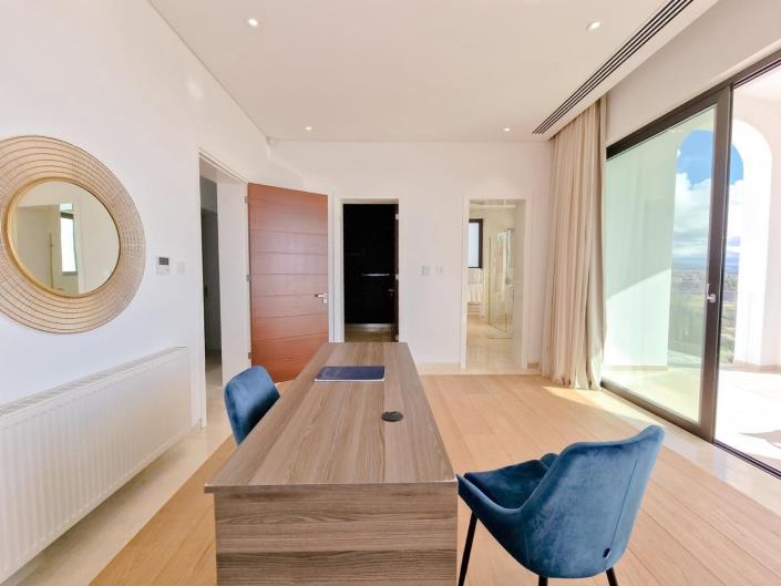 Image No.25-3 Bed Villa for sale