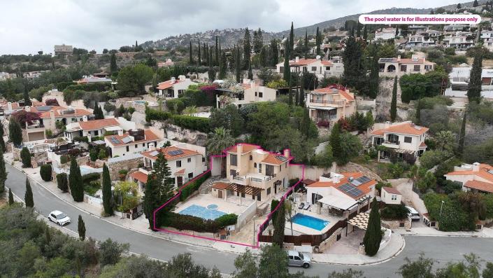 Image No.3-3 Bed Villa for sale