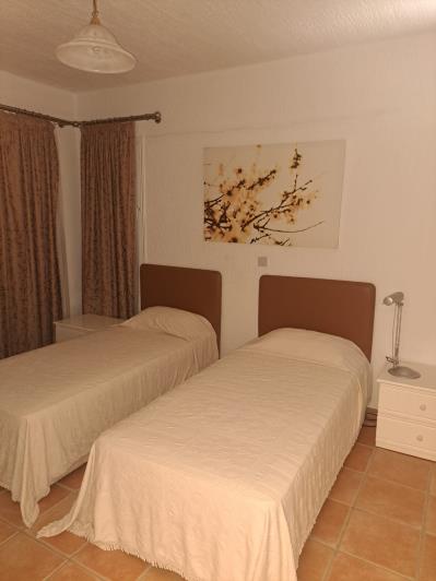 Image No.17-3 Bed Bungalow for sale