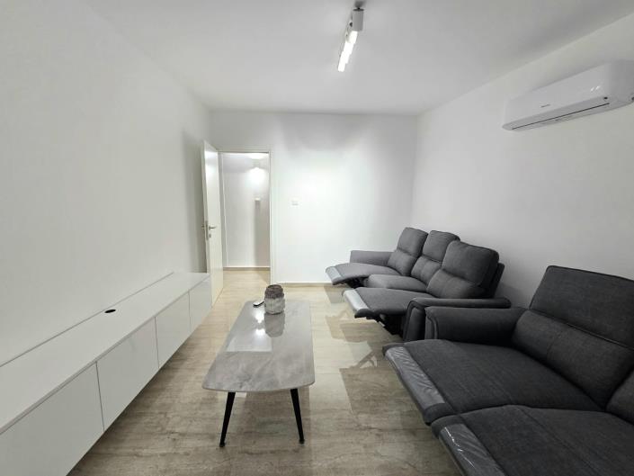 Image No.14-5 Bed Villa for sale