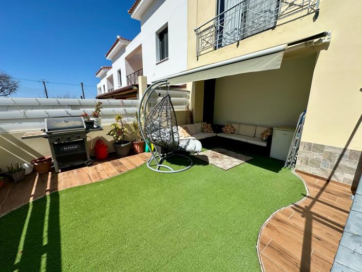 Image No.13-3 Bed Townhouse for sale