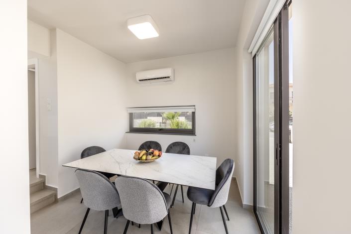 Image No.9-3 Bed Villa for sale