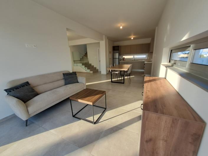 Image No.5-3 Bed Villa for sale