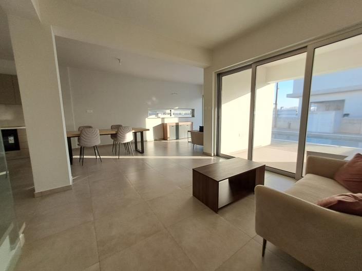 Image No.7-3 Bed Villa for sale