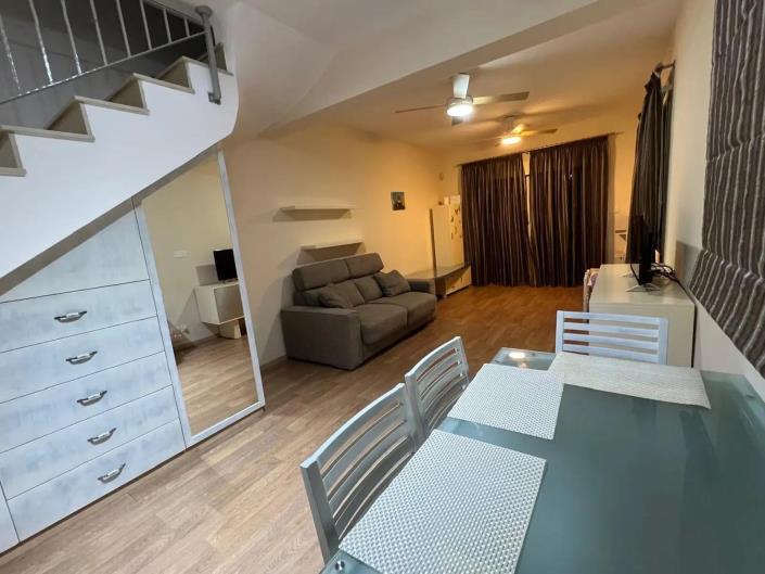 Image No.10-2 Bed Townhouse for sale