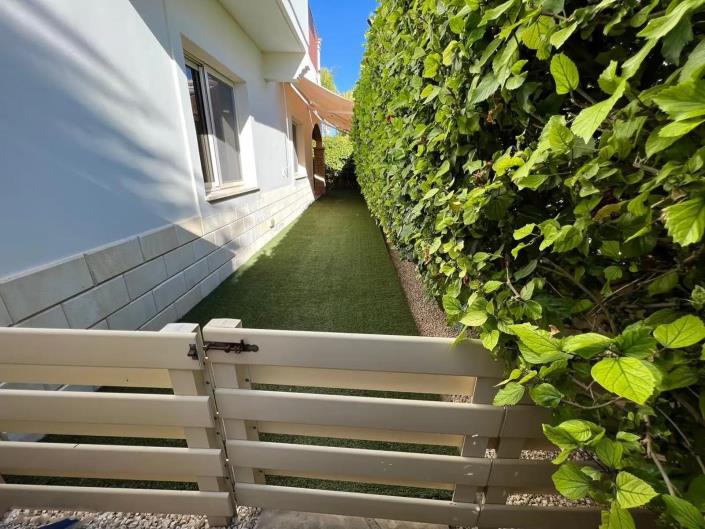 Image No.3-2 Bed Townhouse for sale