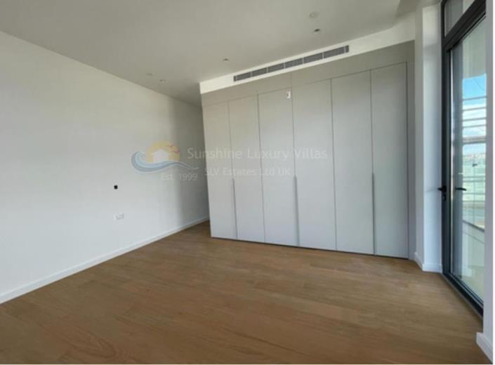 Image No.8-3 Bed Apartment for sale