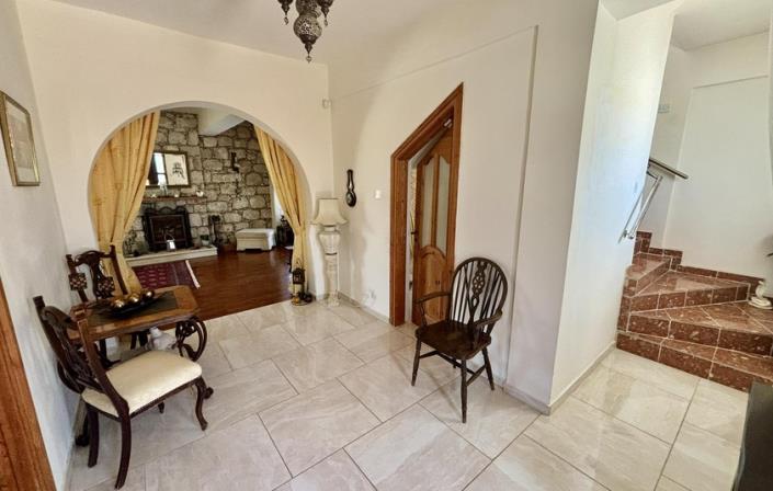 Image No.18-4 Bed Villa for sale