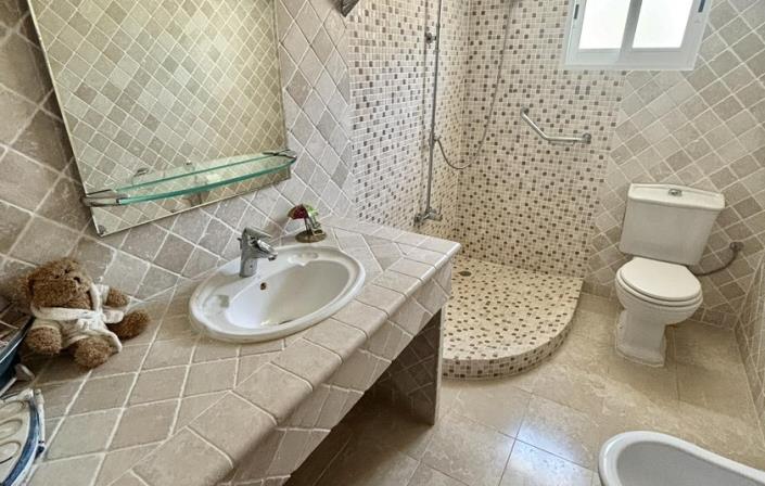 Image No.22-4 Bed Villa for sale