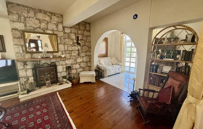 Image No.23-4 Bed Villa for sale