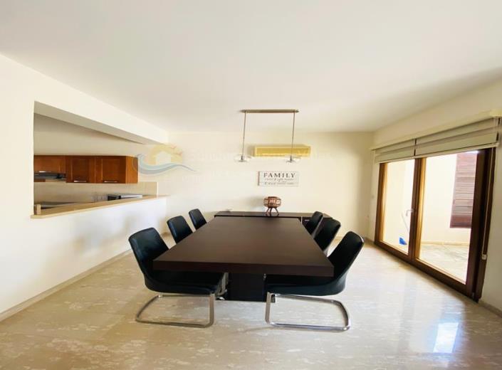 Image No.5-2 Bed Villa for sale