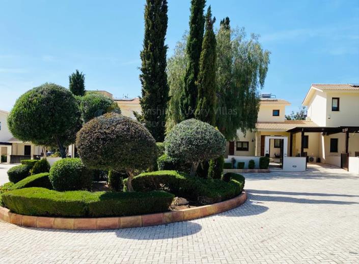 Image No.32-2 Bed Villa for sale