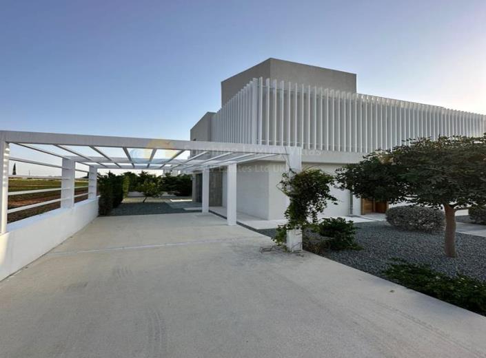 Image No.4-3 Bed Villa for sale