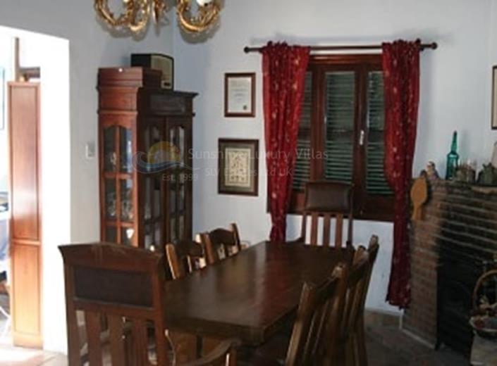 Image No.8-5 Bed Bungalow for sale