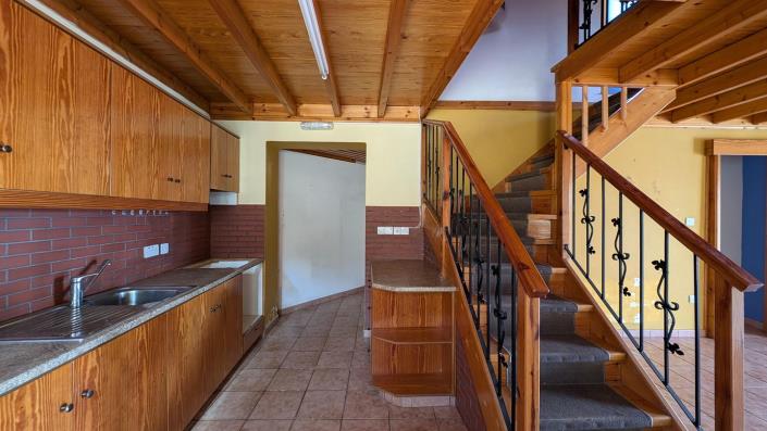 Image No.10-3 Bed Villa for sale