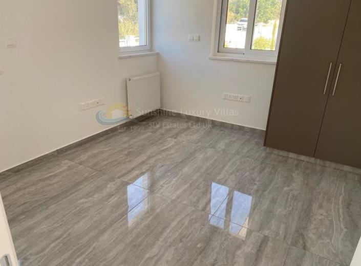 Image No.18-4 Bed Apartment for sale