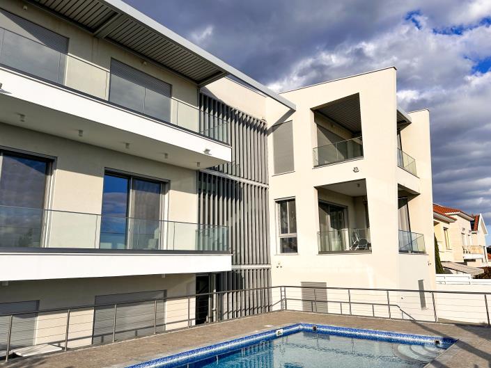 Image No.2-7 Bed Villa for sale