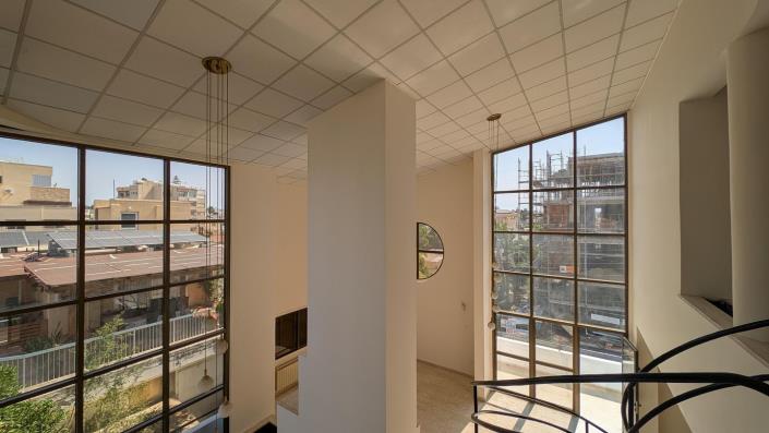 Image No.12-3 Bed Apartment for sale